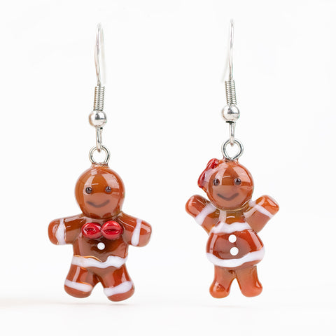 Handmade gingerbread couple glass earrings by mmmelty