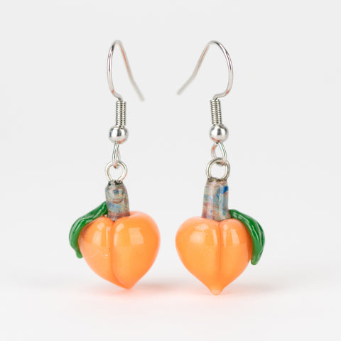 Handmade peach glass earrings by Mmmelty